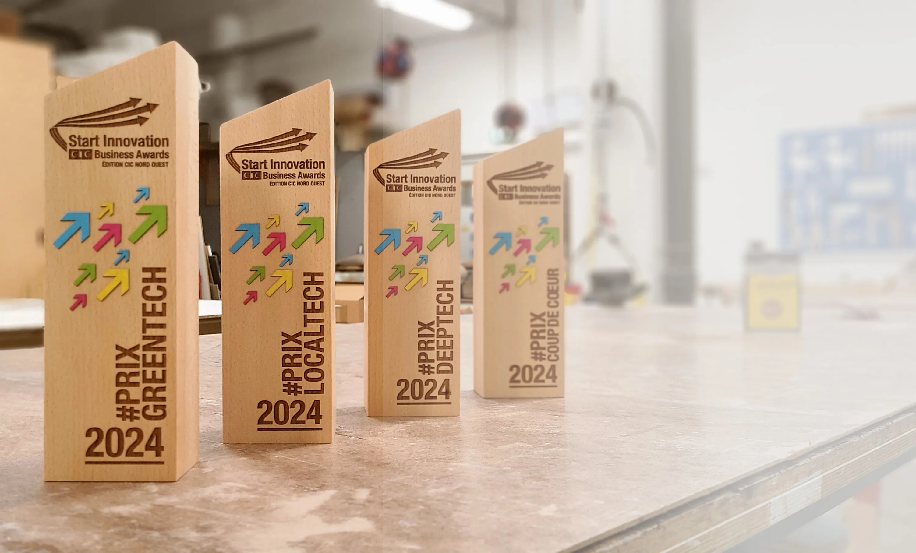 Trophées bois design Start Innovation 2024